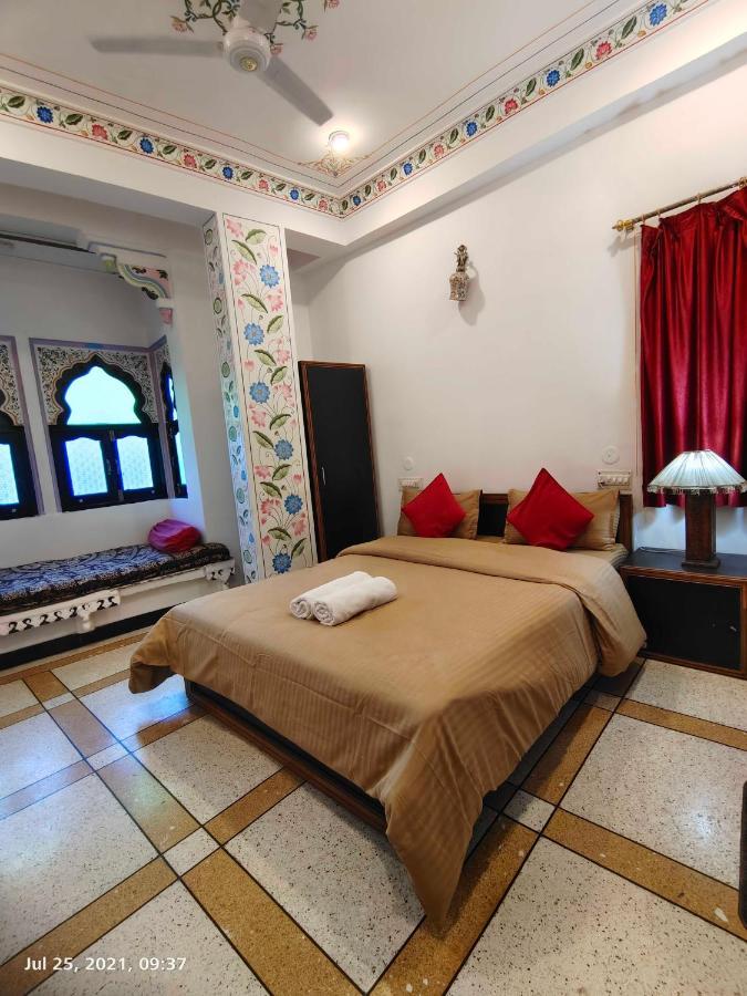 The Rustic Monk Udaipur Exterior foto